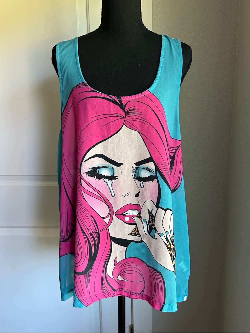 Iron Fist Pop Art Graphic Tank Top